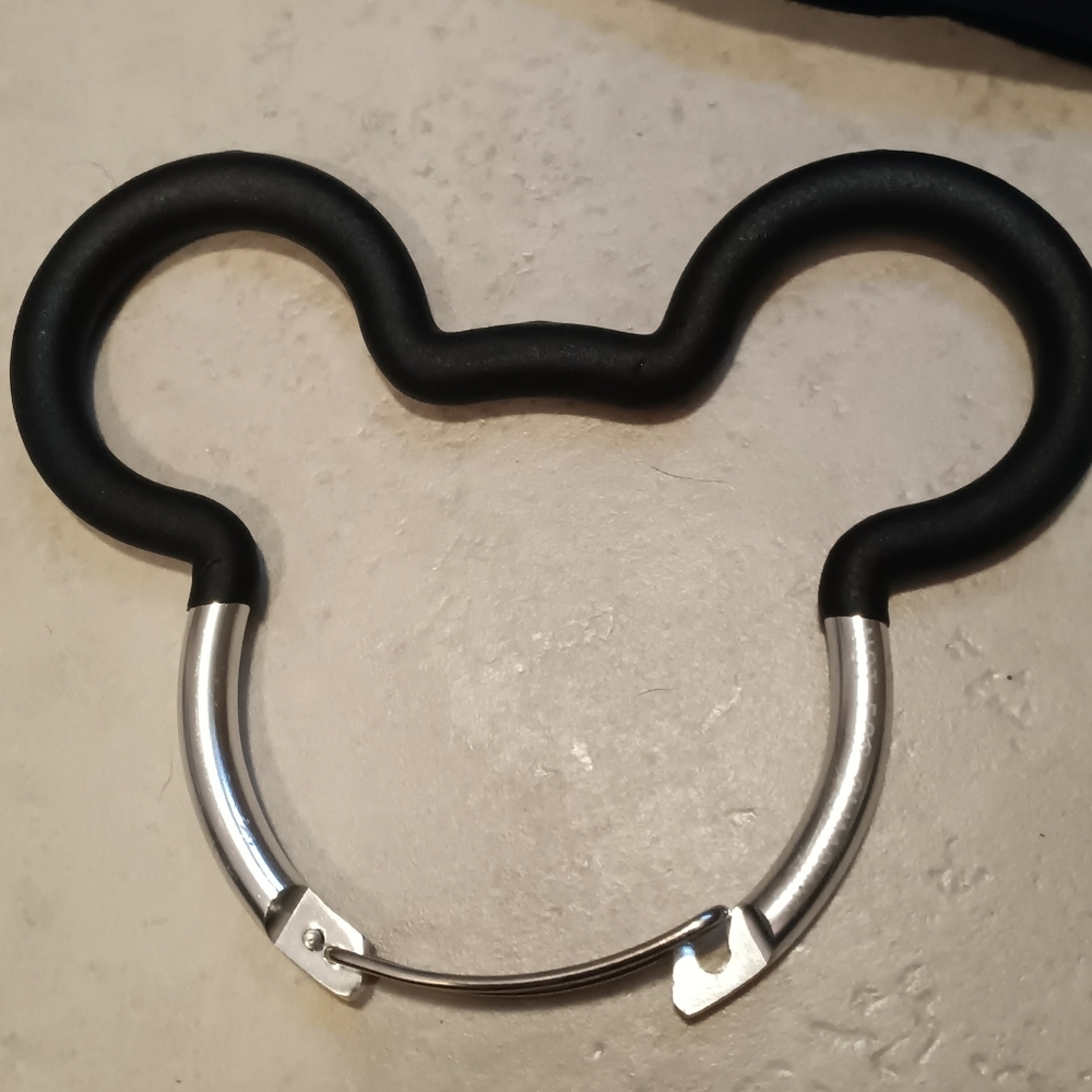 Disney Items - Picture 6 of 6